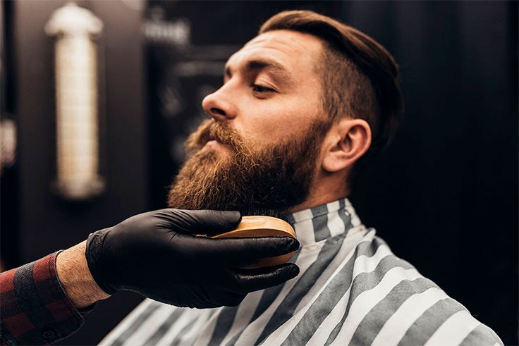 Cómo recortar una barba hipster