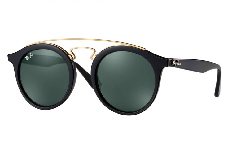 gafas-de-sol-pasta-negra-ray-ban-soloptical-luzdeltajo