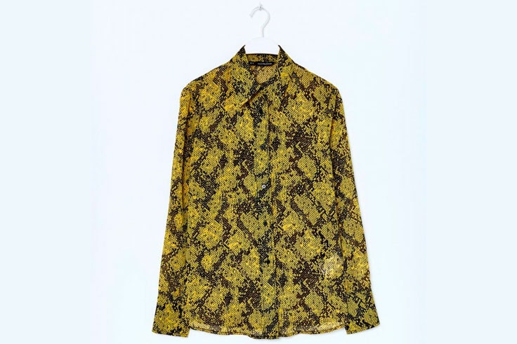 camisa-amarilla-estampado-serpiente-sfera-1