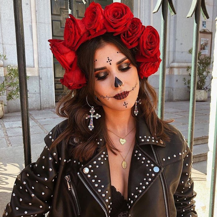 halloween-2018-mery-turiel-conjunto-disfraz-corona-flores