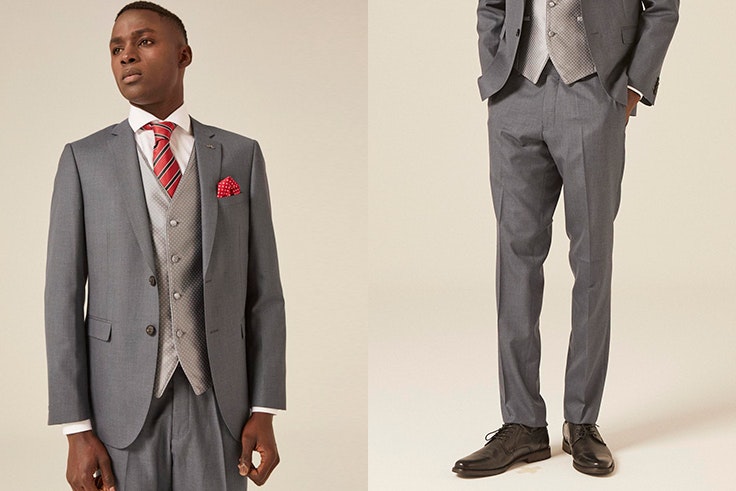 traje gris claro nuñez de arenas