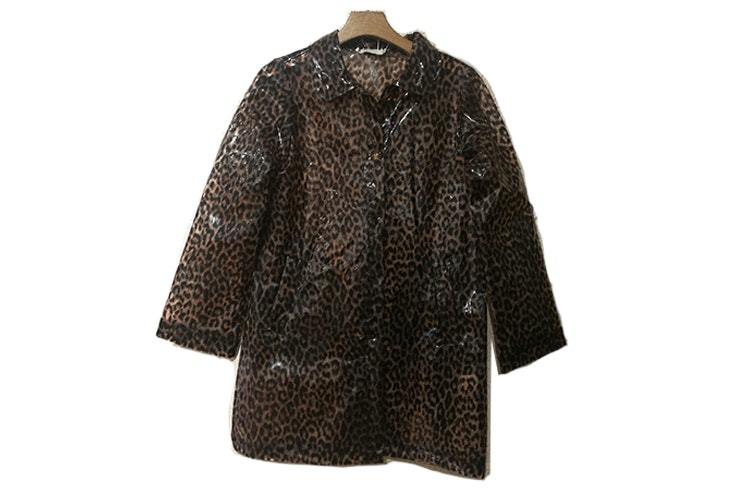 chubasquero leopardo love story luz del tajo