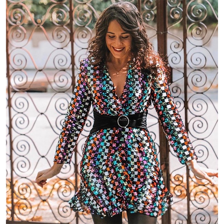 candela ccpetiterobe estilo instagram vestido de lentejuelas de colores