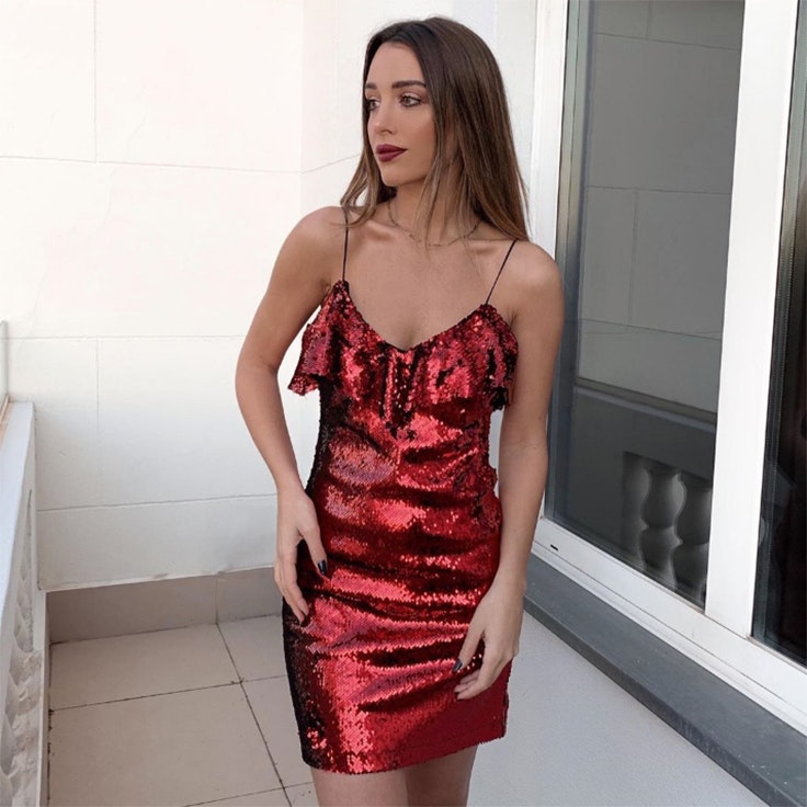 teresa bass estilo instagram vestido rojo lentejuelas