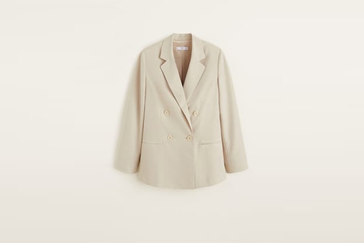 americana de traje beige de modal de mango Silvia García