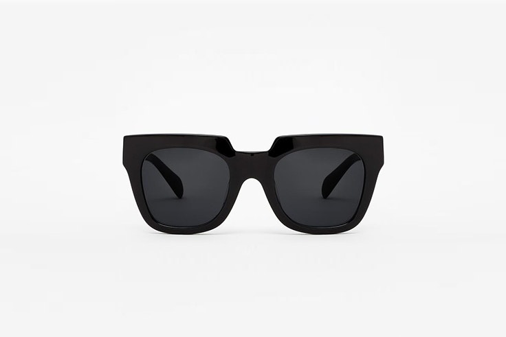 gafas de sol diamond black de montura negra oversize hawkers Silvia García