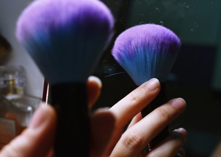 limpiar brochas maquillaje