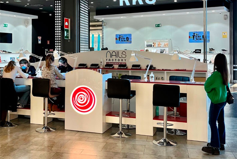 Nails Factory, un nuevo espacio para fans de la manicura