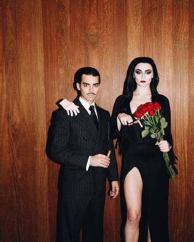 los disfraces en pareja para este halloween familia addams