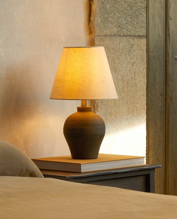lámpara cerámica zara home
